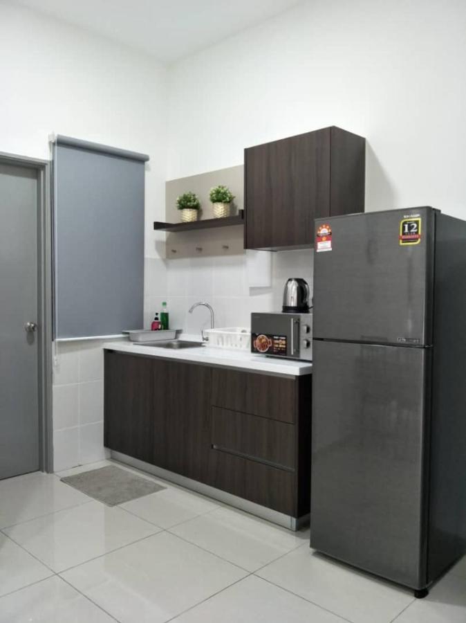 Mesahill Nilai 2 Room Condo - Fast Wifi, Amazing Pool & Tv Ngoại thất bức ảnh